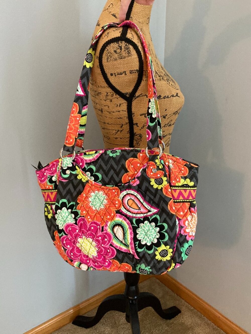 NWOT Vera Bradley Shoulder Bag Ziggy Zinnia